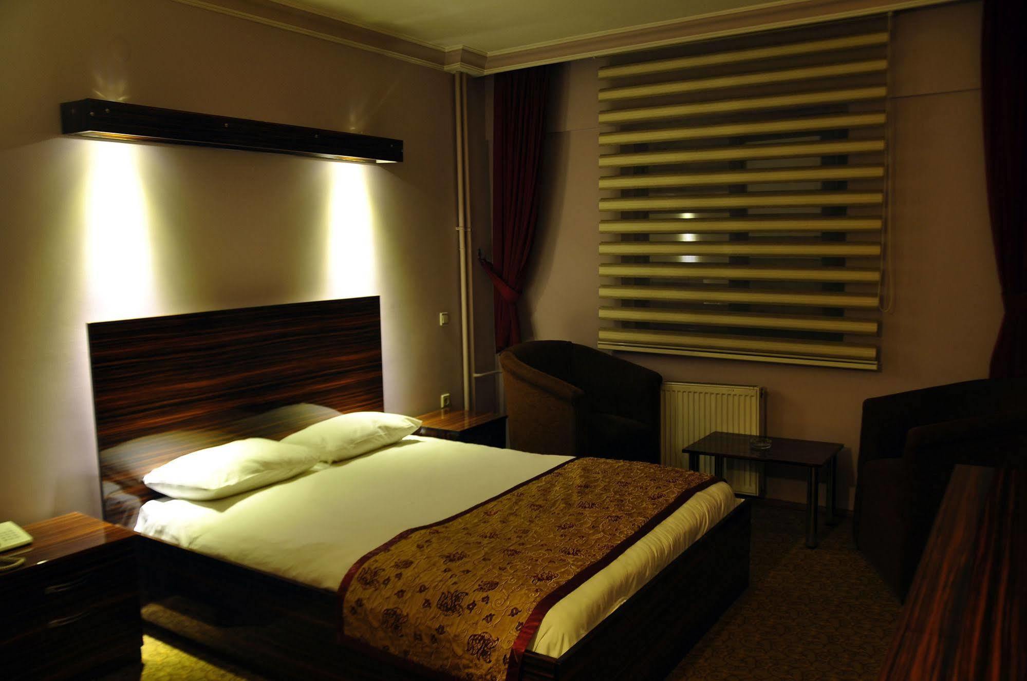Capital Otel